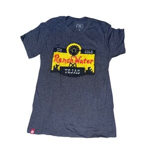 Tumbleweed Texstyles
RANCH WATER TEE
Heather Grey SZ Medium